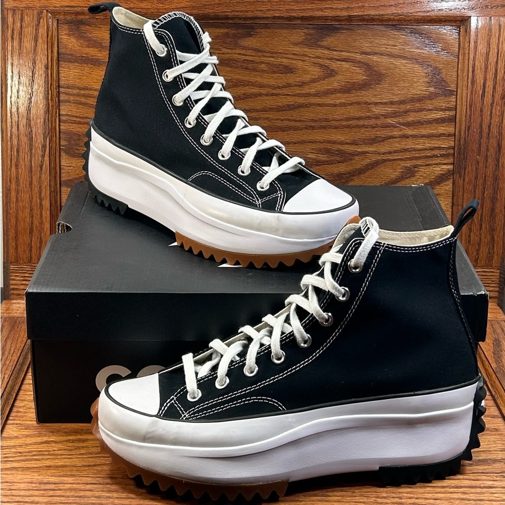 Converse Run Star Hike‎ Hi Black White Gum Shoes